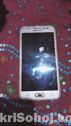 Samsung j1